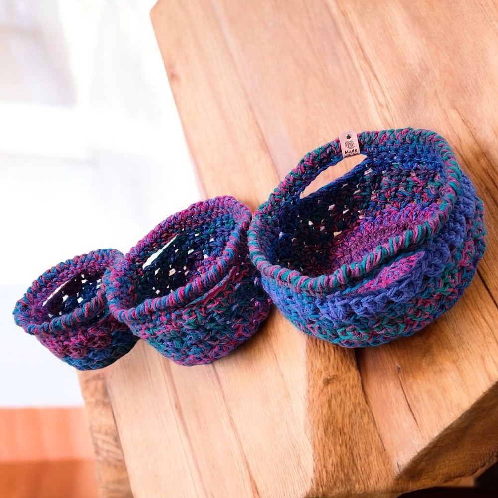 Hand Crafted Nesting Baskets - Picture 2 of 4